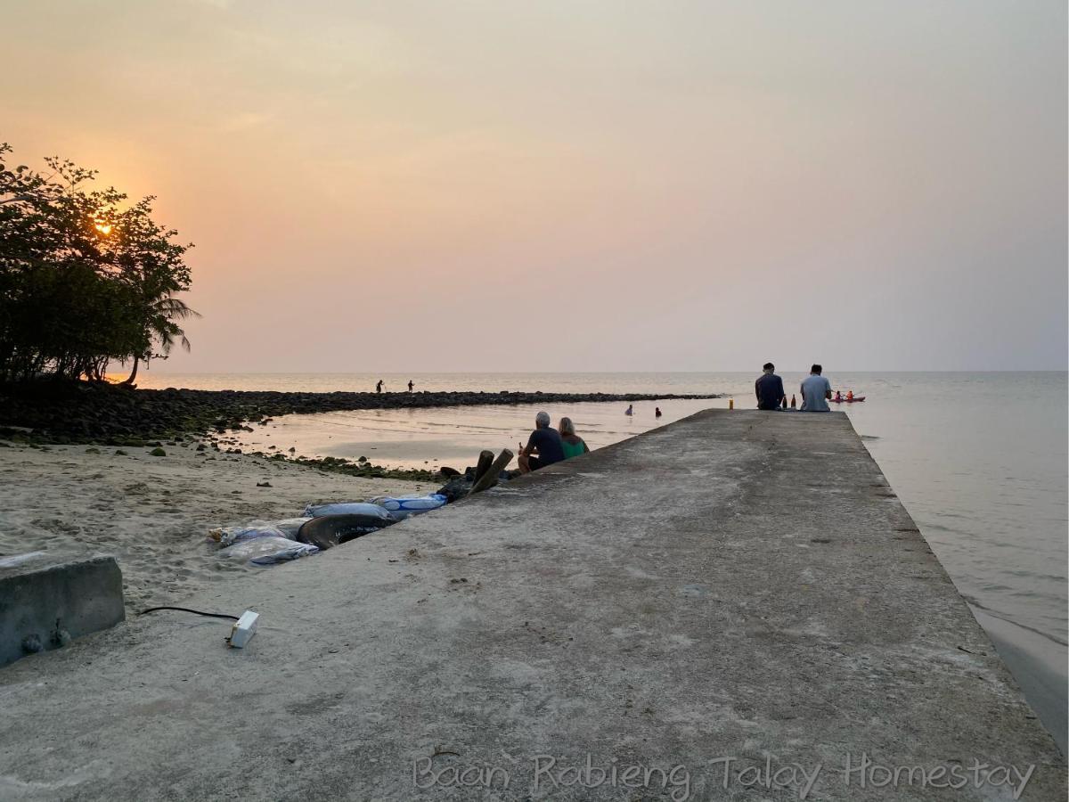 Baan Rabieng Talay Homestayบ้านระเบียงทะเล โฮมสเตย์เกาะกูด Ko Kut 外观 照片