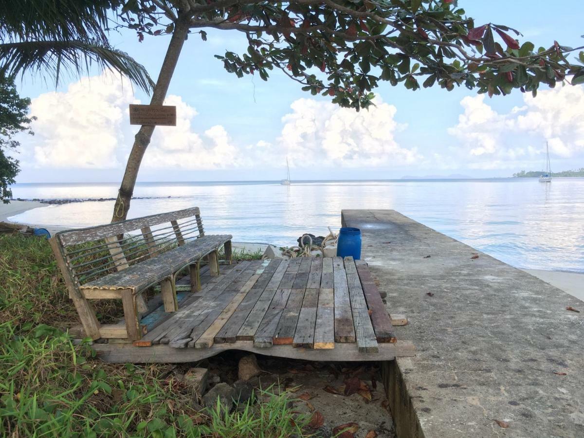 Baan Rabieng Talay Homestayบ้านระเบียงทะเล โฮมสเตย์เกาะกูด Ko Kut 外观 照片